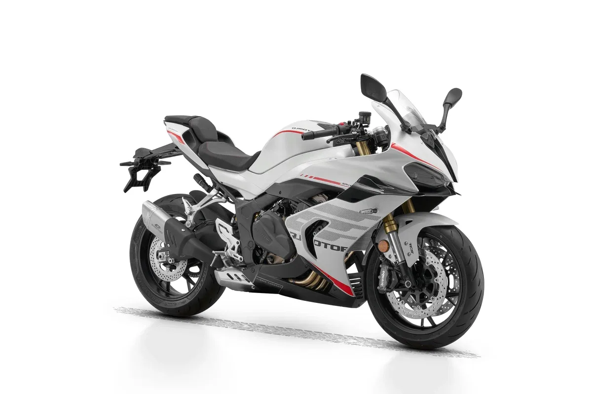 QJMotor SRK 800 RR