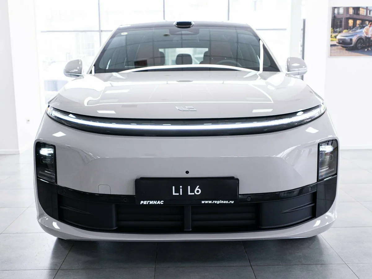 Li Auto (Lixiang) L6