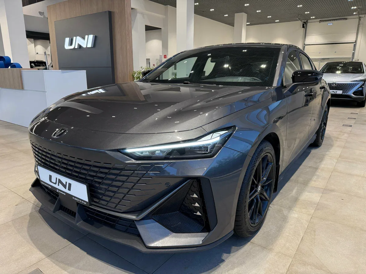 Changan UNI-V I