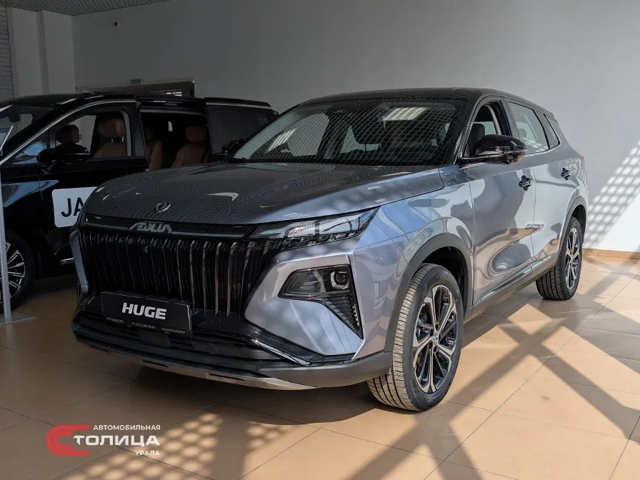 Dongfeng Huge