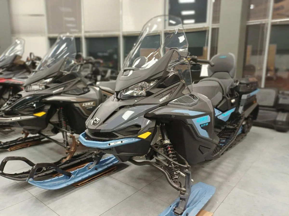 BRP Lynx Commander 900
