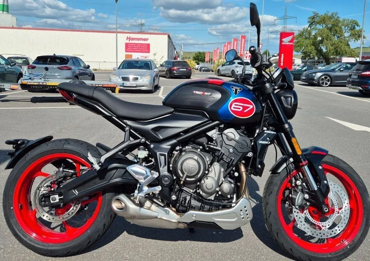 Triumph Trident 660