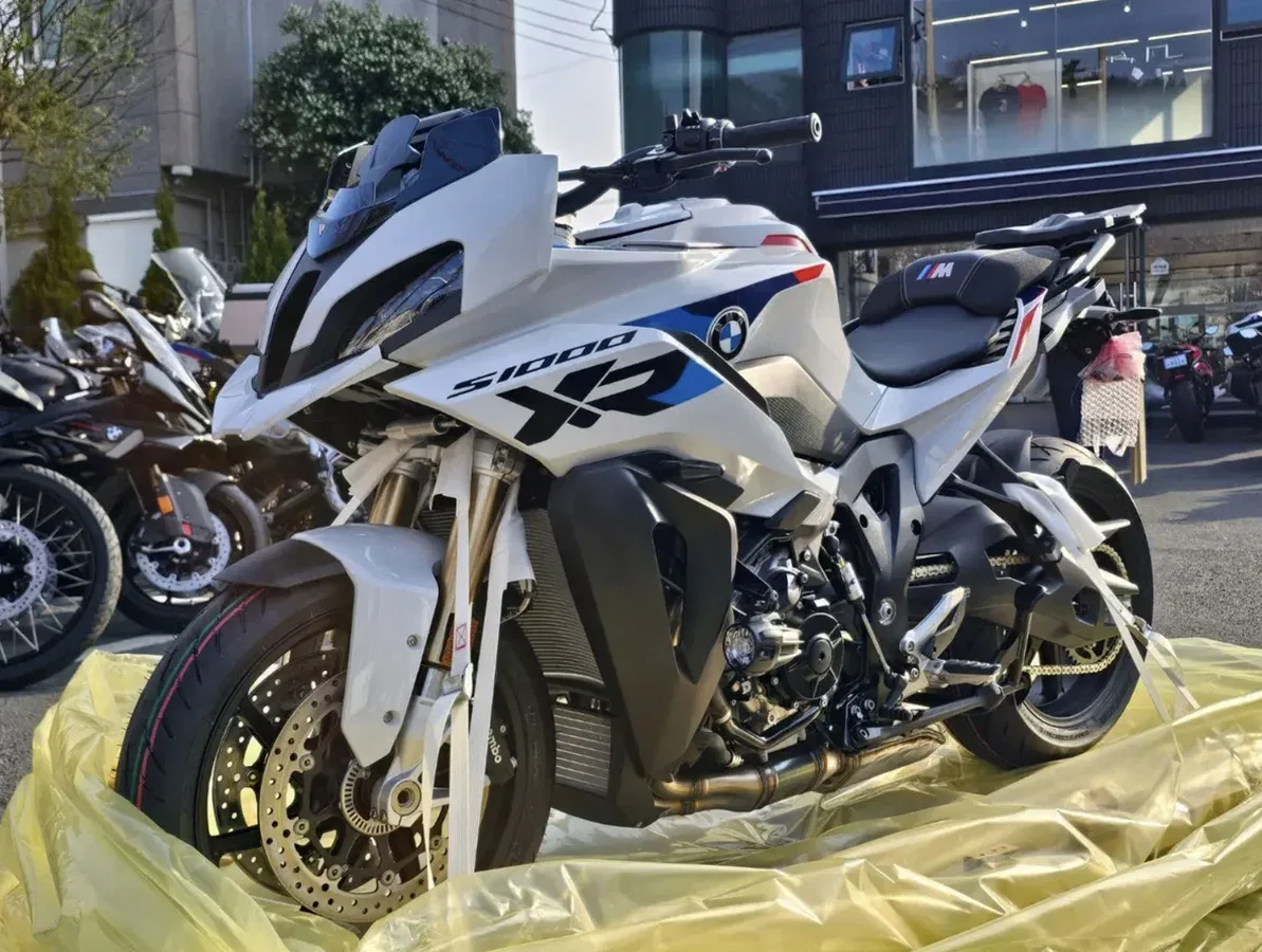 BMW S 1000 XR