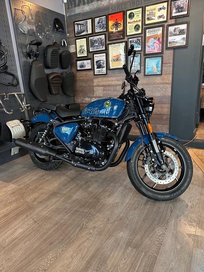 Royal Enfield Shotgun