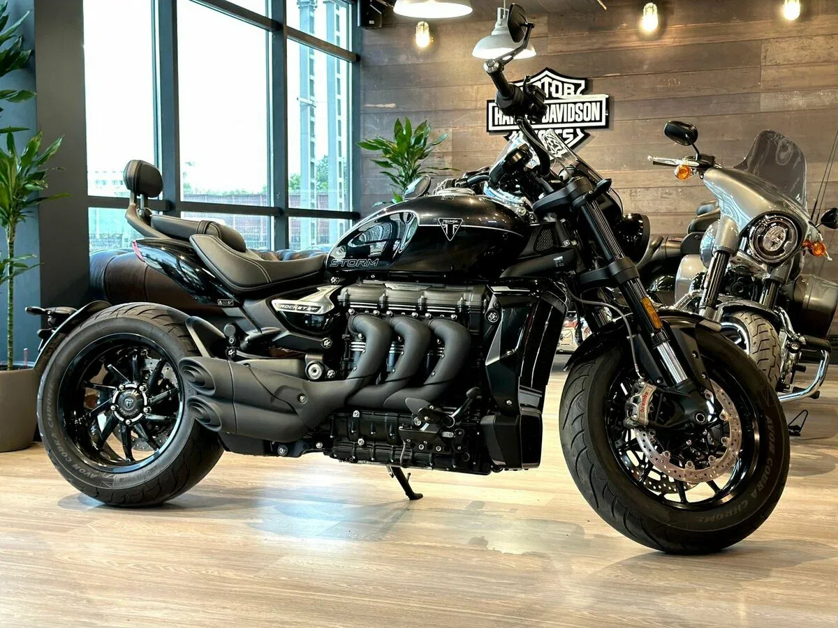 Triumph Rocket 3