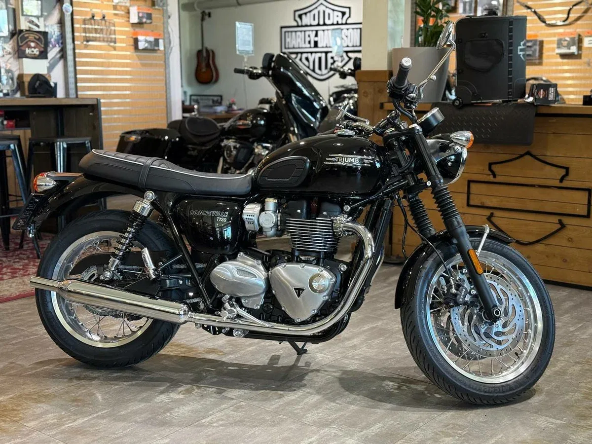 Triumph Bonneville T120