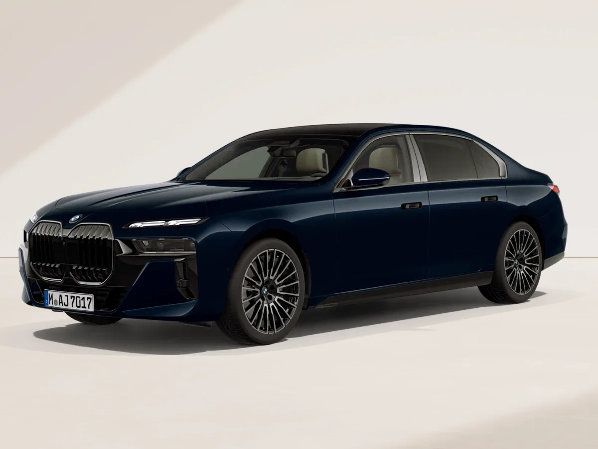 BMW 7 серии VII (G70)