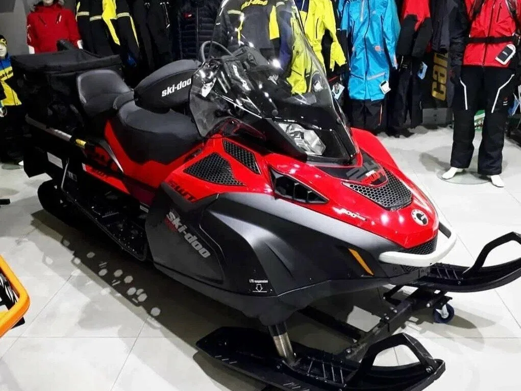 BRP Ski-Doo Skandic 900