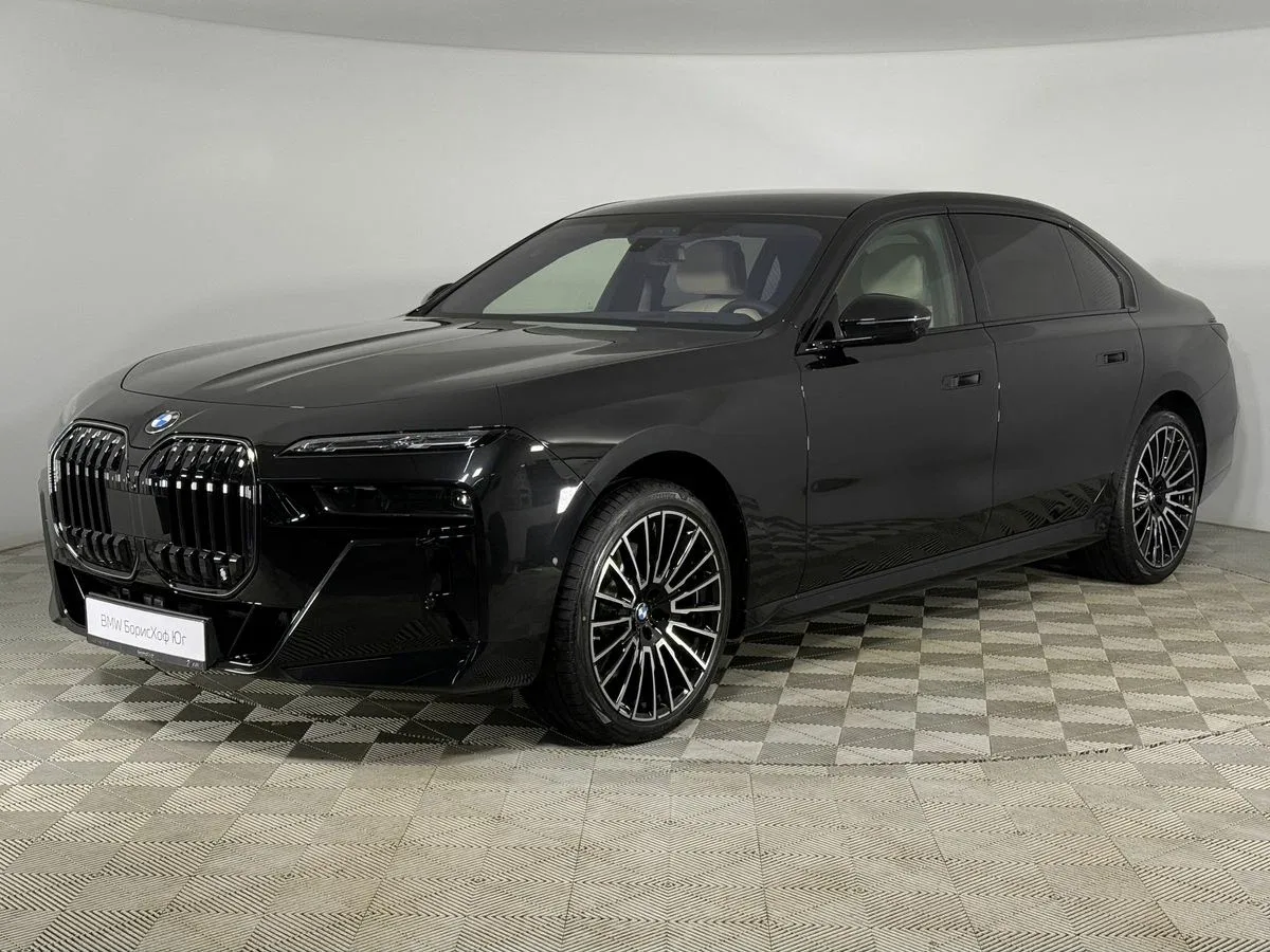 BMW 7 серии VII (G70)