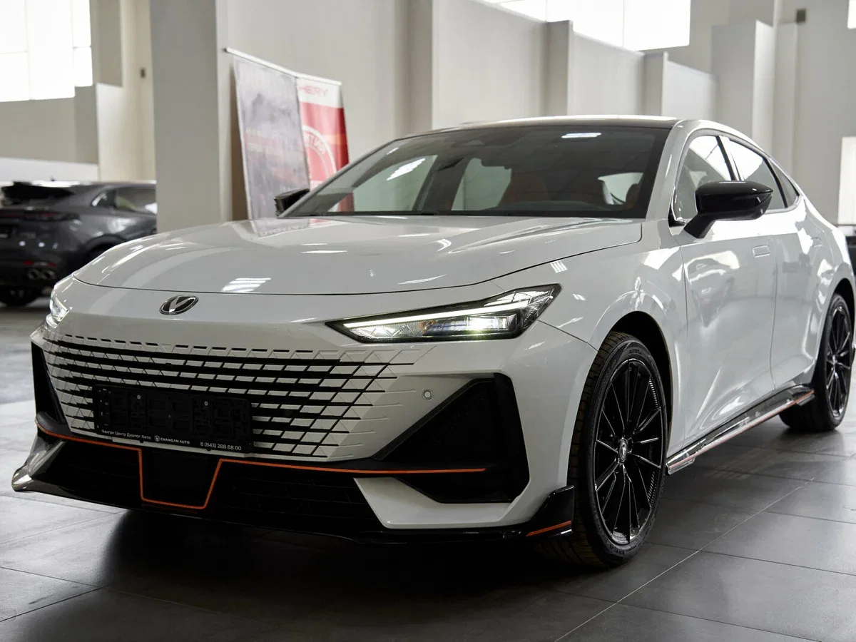 Changan UNI-V I
