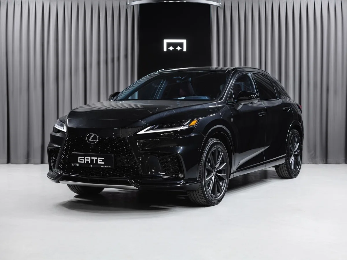 Lexus RX V