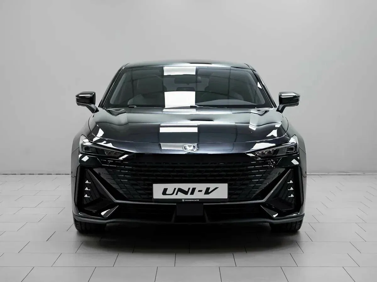 Changan UNI-V I