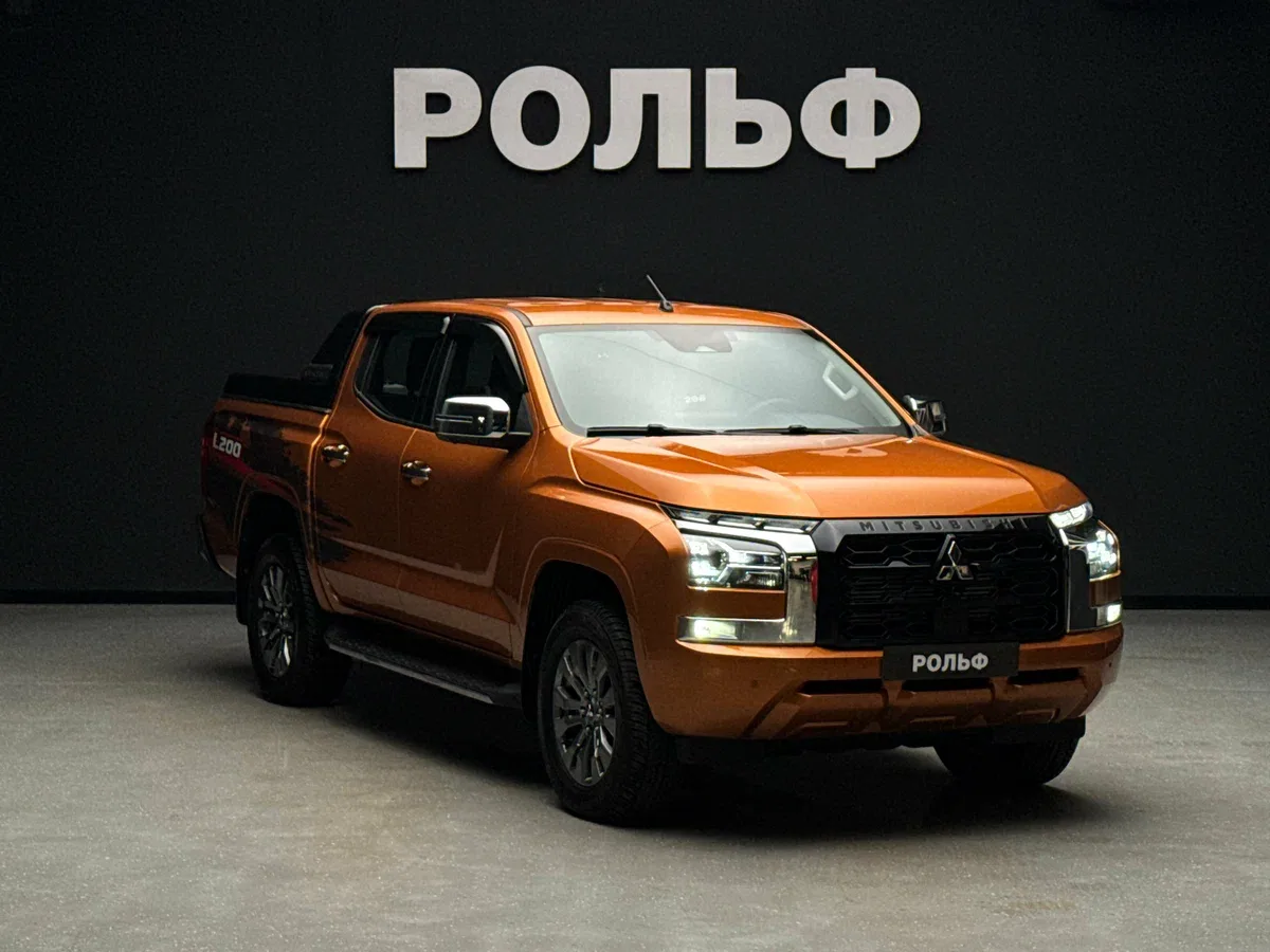 Mitsubishi L200 VI