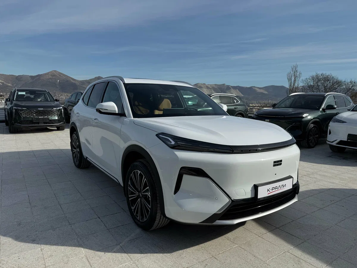 Geely EX5 EM-i