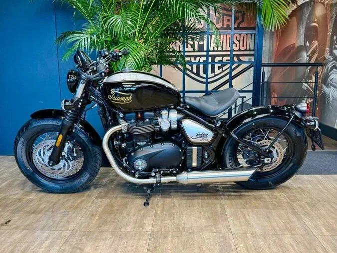Triumph Bonneville Bobber