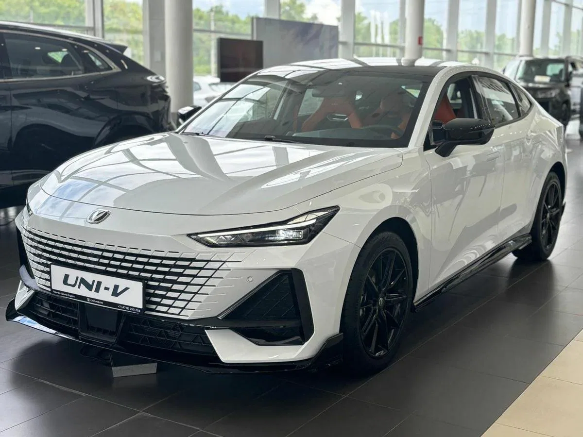 Changan UNI-V I
