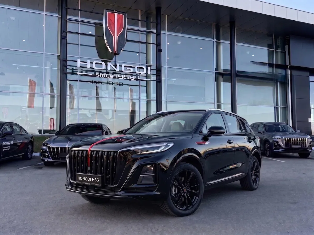 Hongqi HS3