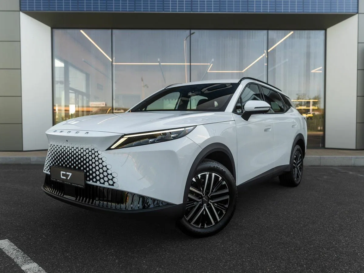 Omoda C7