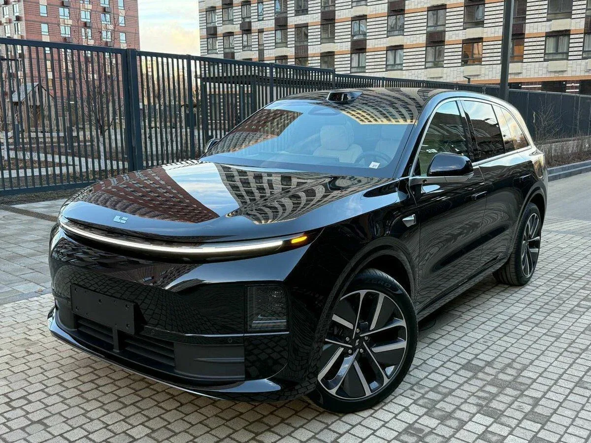 Li Auto (Lixiang) L6