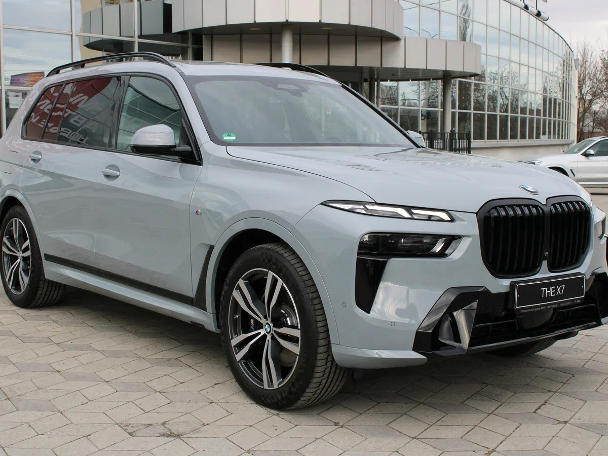 BMW X7 I (G07) Рестайлинг