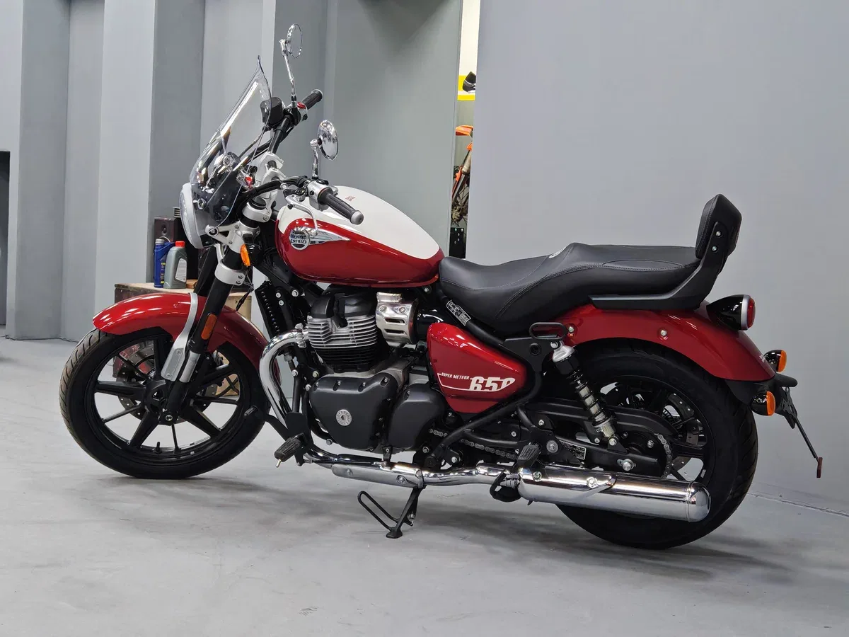 Royal Enfield Super Meteor