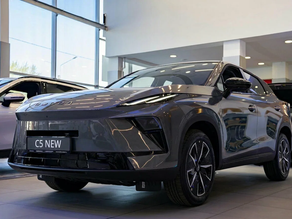 Omoda C5 II