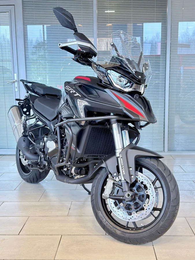 QJMotor SRT 800 S