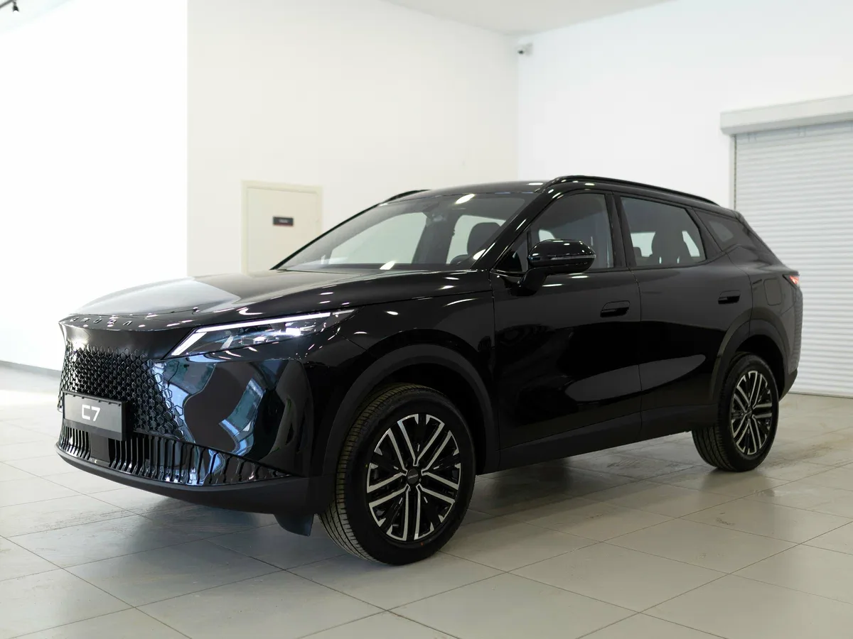 Omoda C7