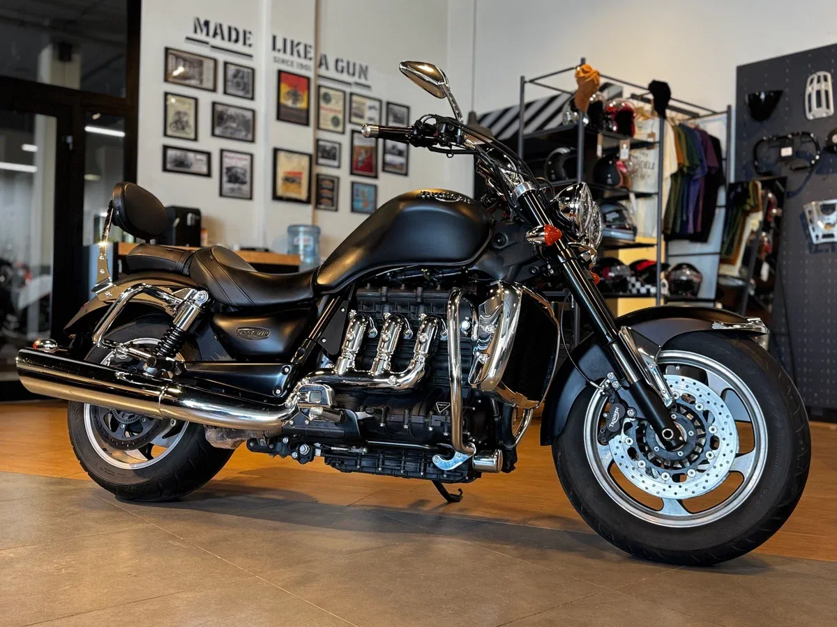 Triumph Rocket III