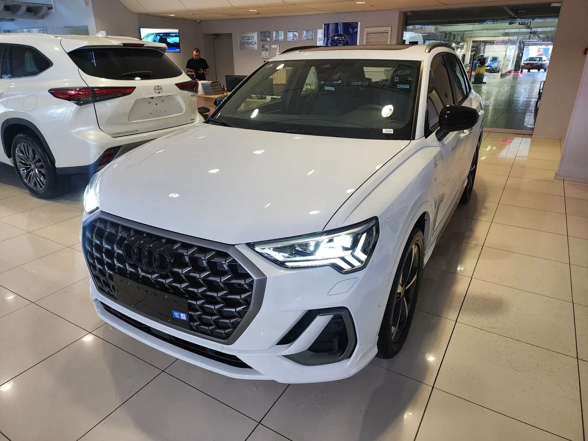 Audi Q3 II (F3)
