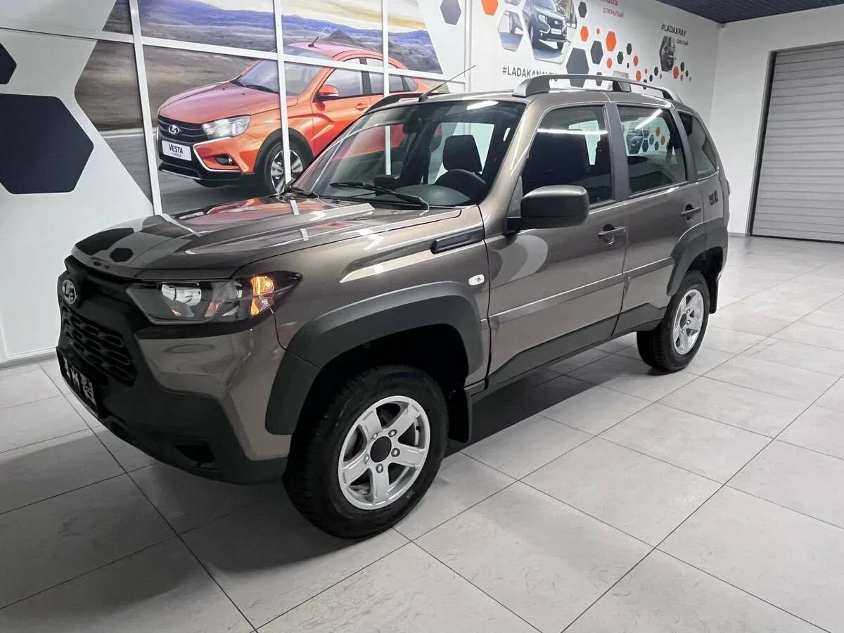 Lada (ВАЗ) Niva Travel I