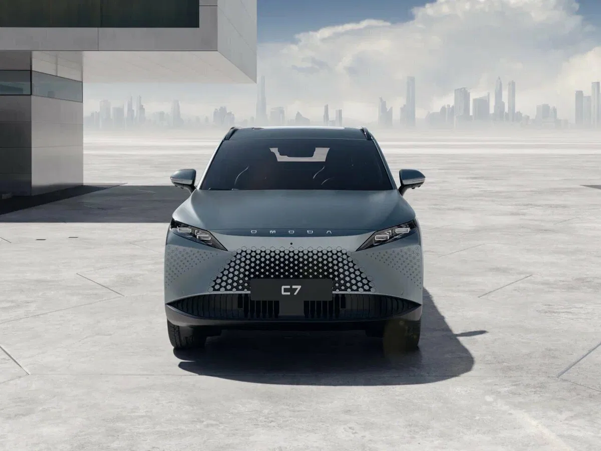 Omoda C7