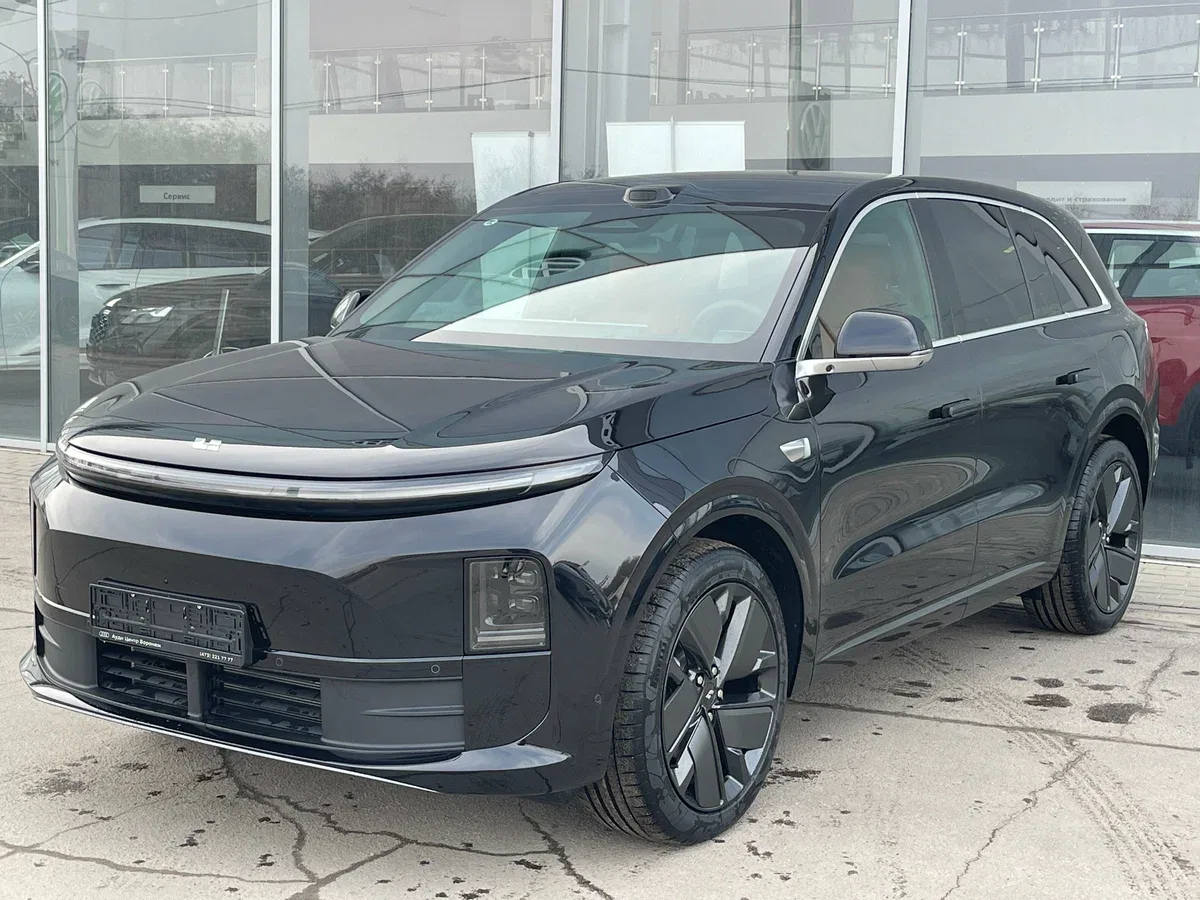 Li Auto (Lixiang) L6