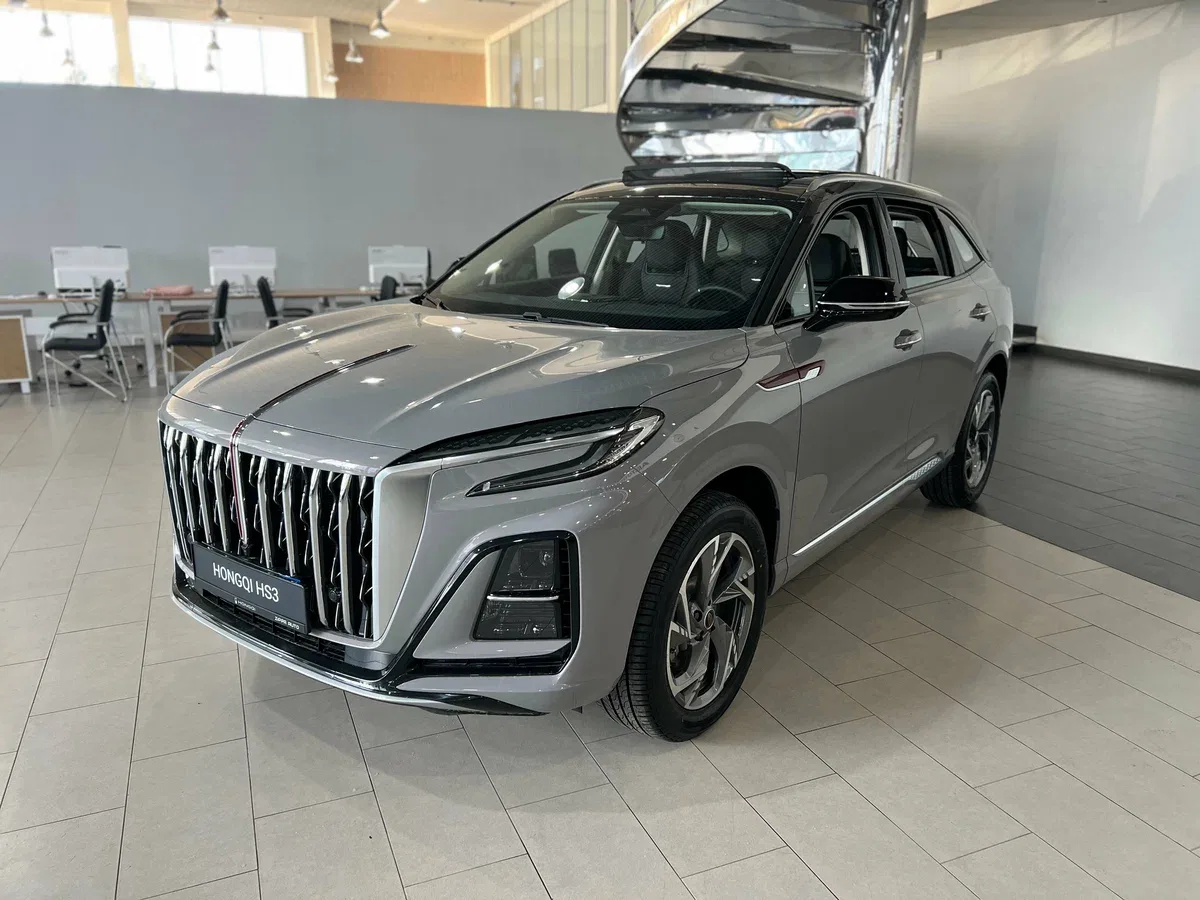 Hongqi HS3