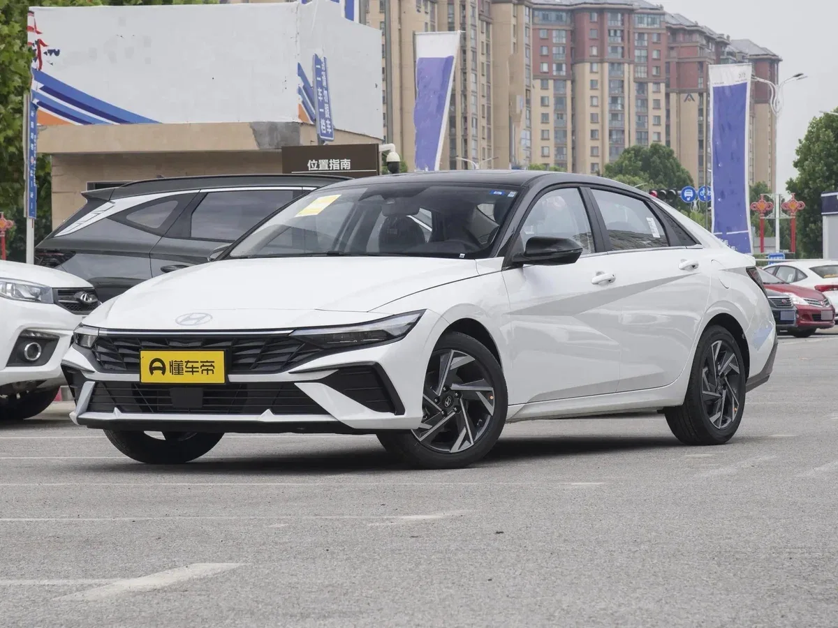 Hyundai Elantra VII (CN7) Рестайлинг