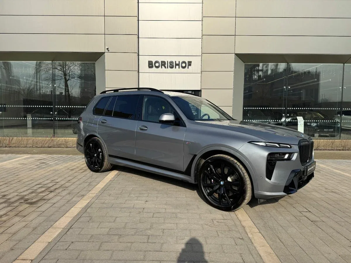 BMW X7 I (G07) Рестайлинг