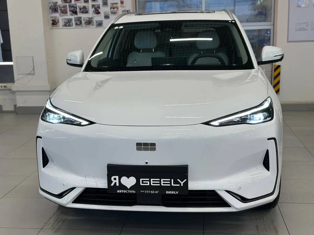 Geely EX5