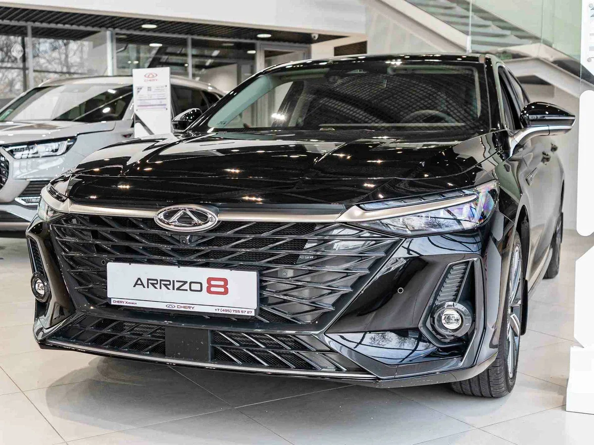 Chery Arrizo 8