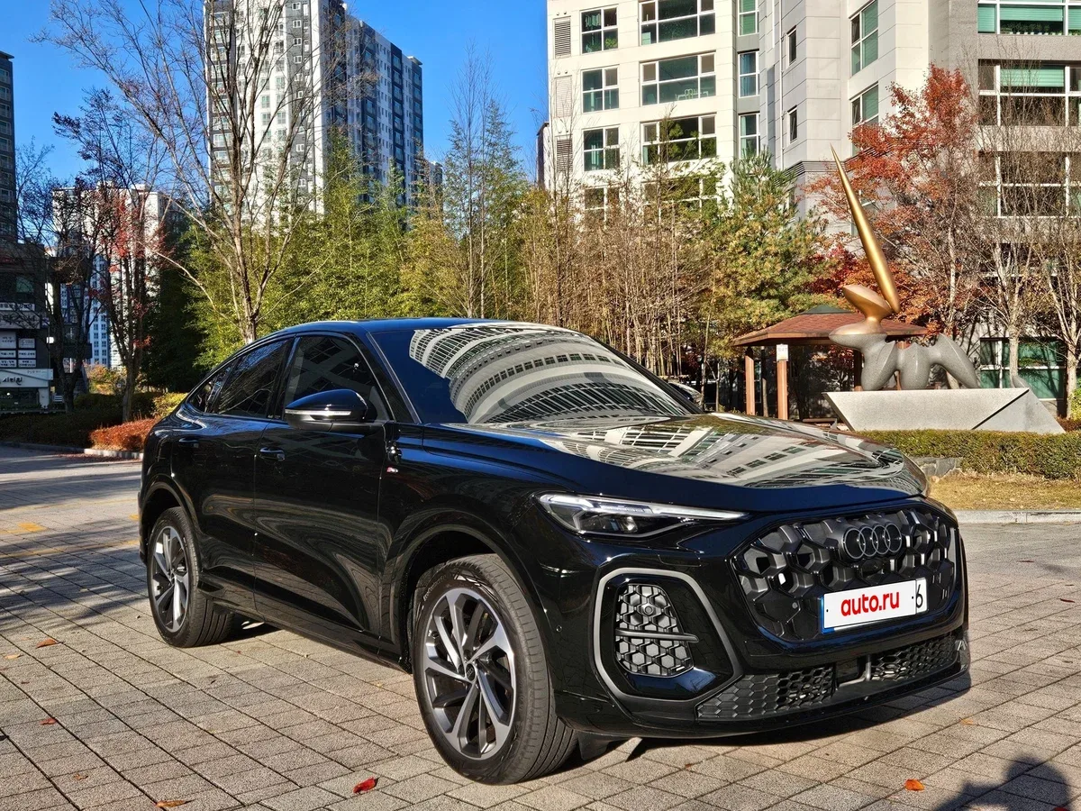 Audi Q5 Sportback II