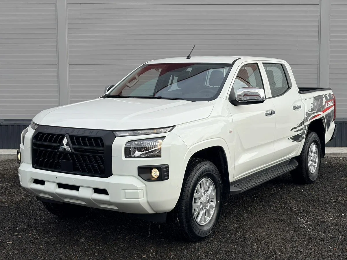 Mitsubishi L200 VI