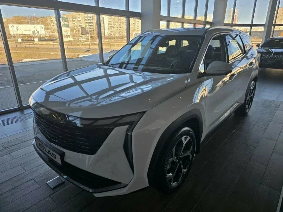 Geely Atlas II