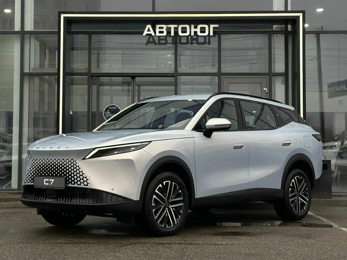 Omoda C7