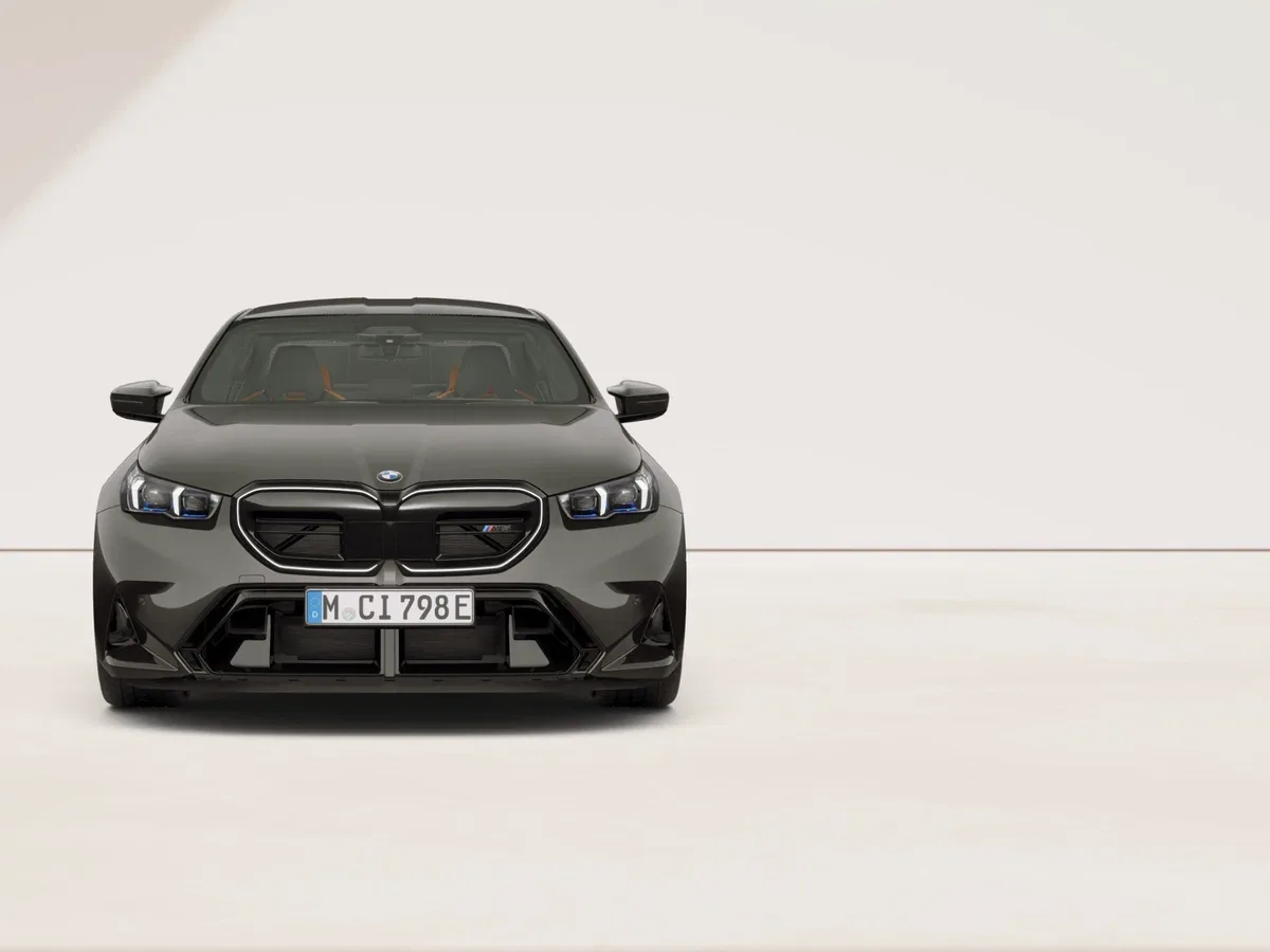 BMW M5 VII (G90)