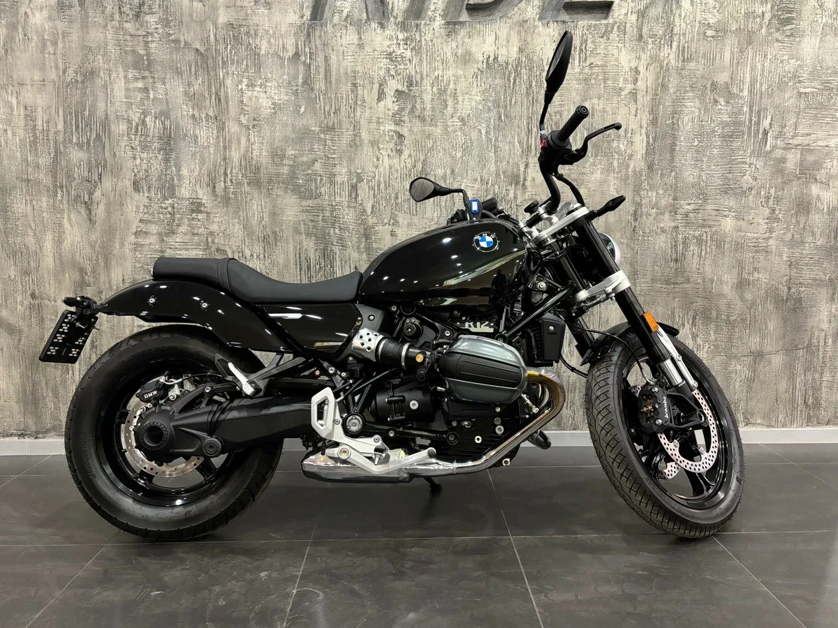 BMW R 12