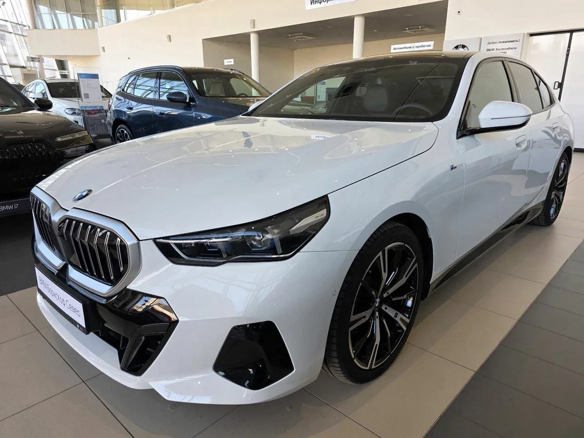 BMW 5 серии VIII (G60/G61/G68)