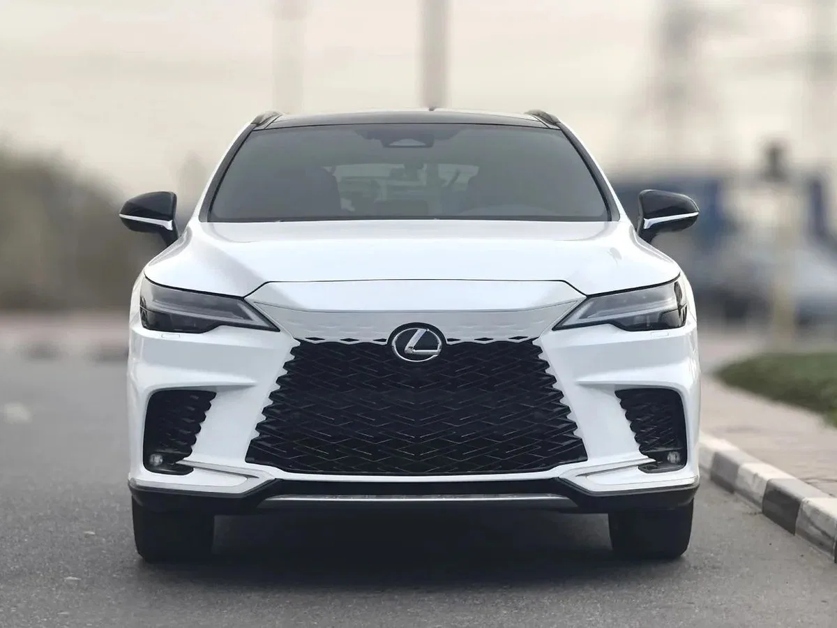Lexus RX V