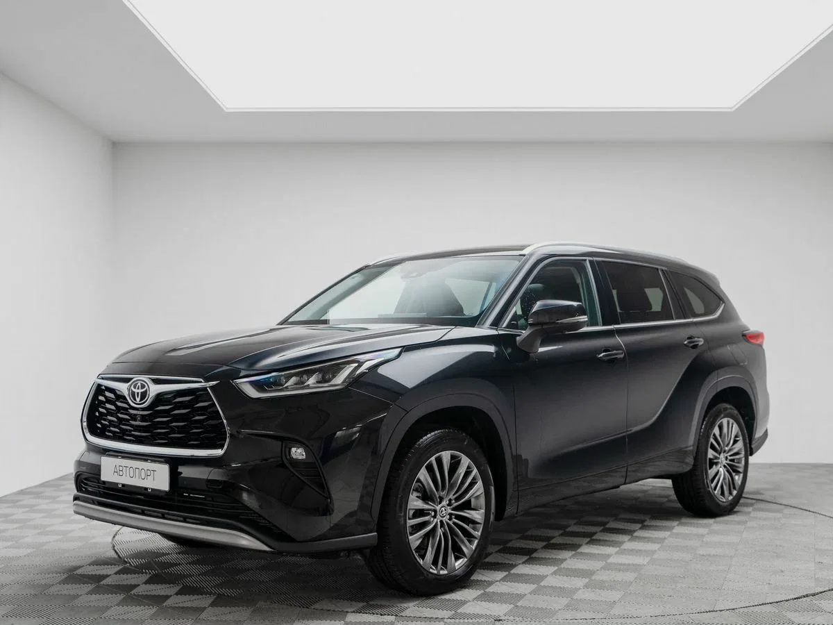 Toyota Highlander IV (U70)
