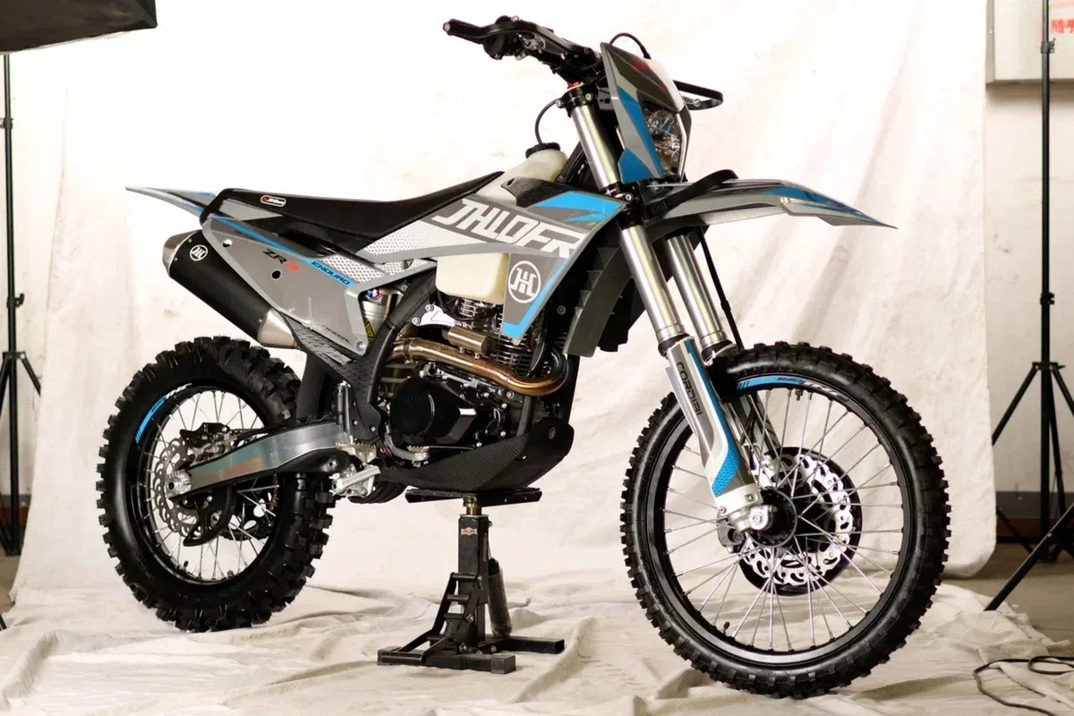 JHL ELX300