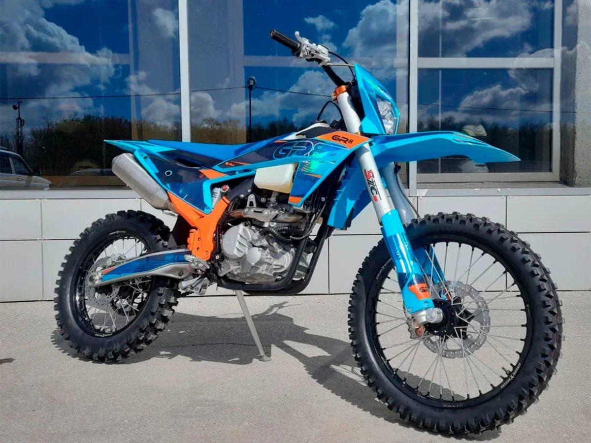 GR GR8