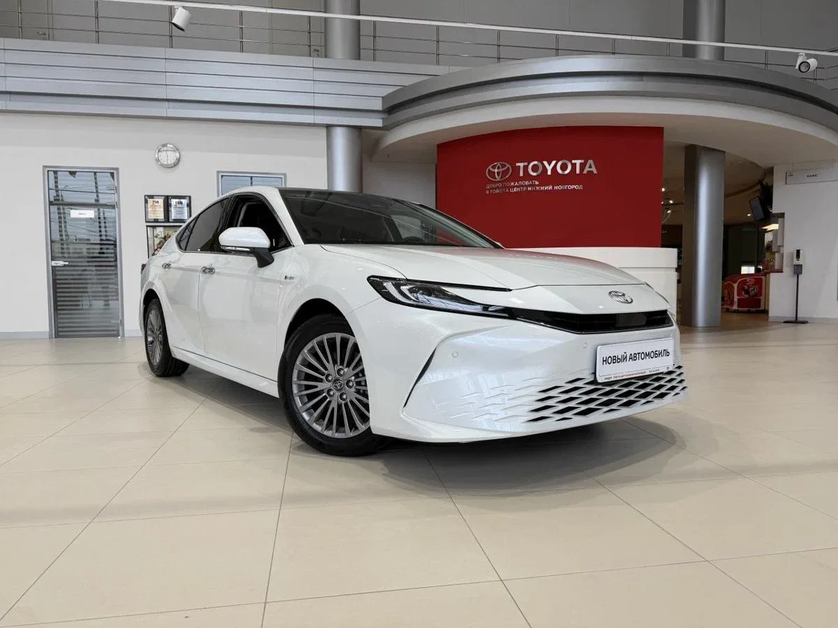 Toyota Camry IX (XV80) China Market